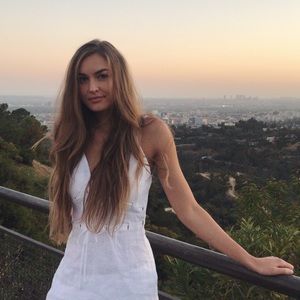 Meet your Posher, Casey